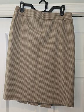 Casual Corner Beige and Black Checked Pencil Skirt